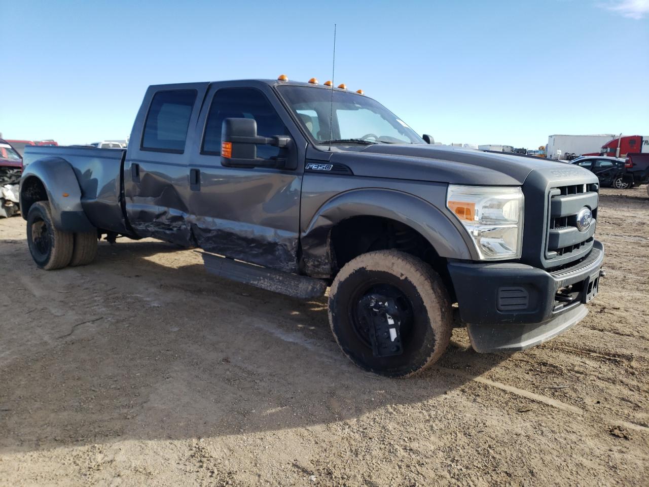 Photo 3 VIN: 1FT8W3D67DEB31274 - FORD F350 