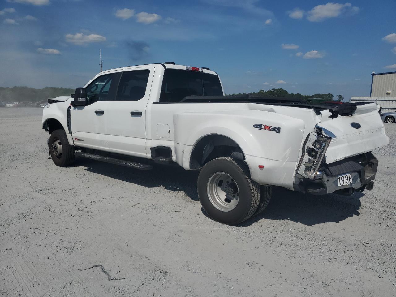 Photo 1 VIN: 1FT8W3DM3PEC71986 - FORD F350 