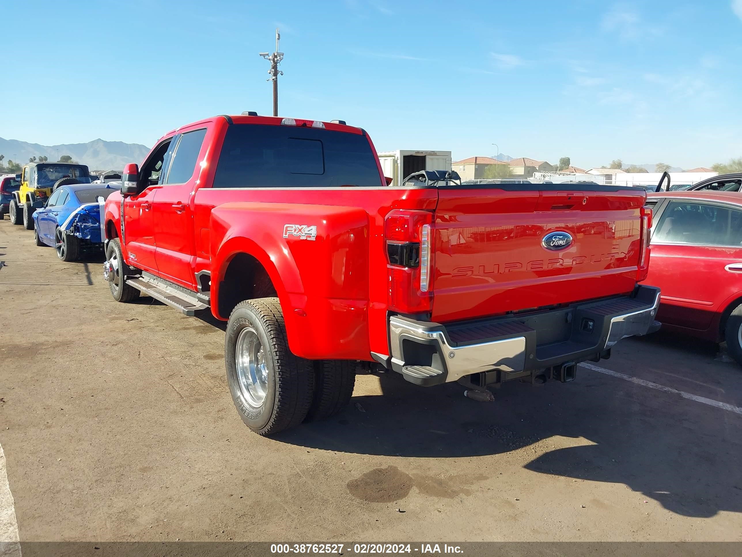 Photo 3 VIN: 1FT8W3DM6PED20517 - FORD F350 