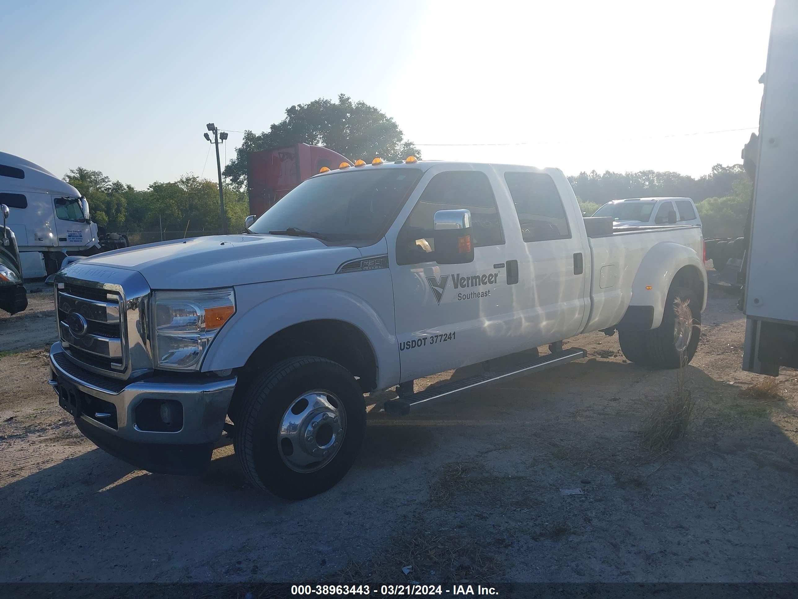 Photo 1 VIN: 1FT8W3DT0GEB44846 - FORD F350 