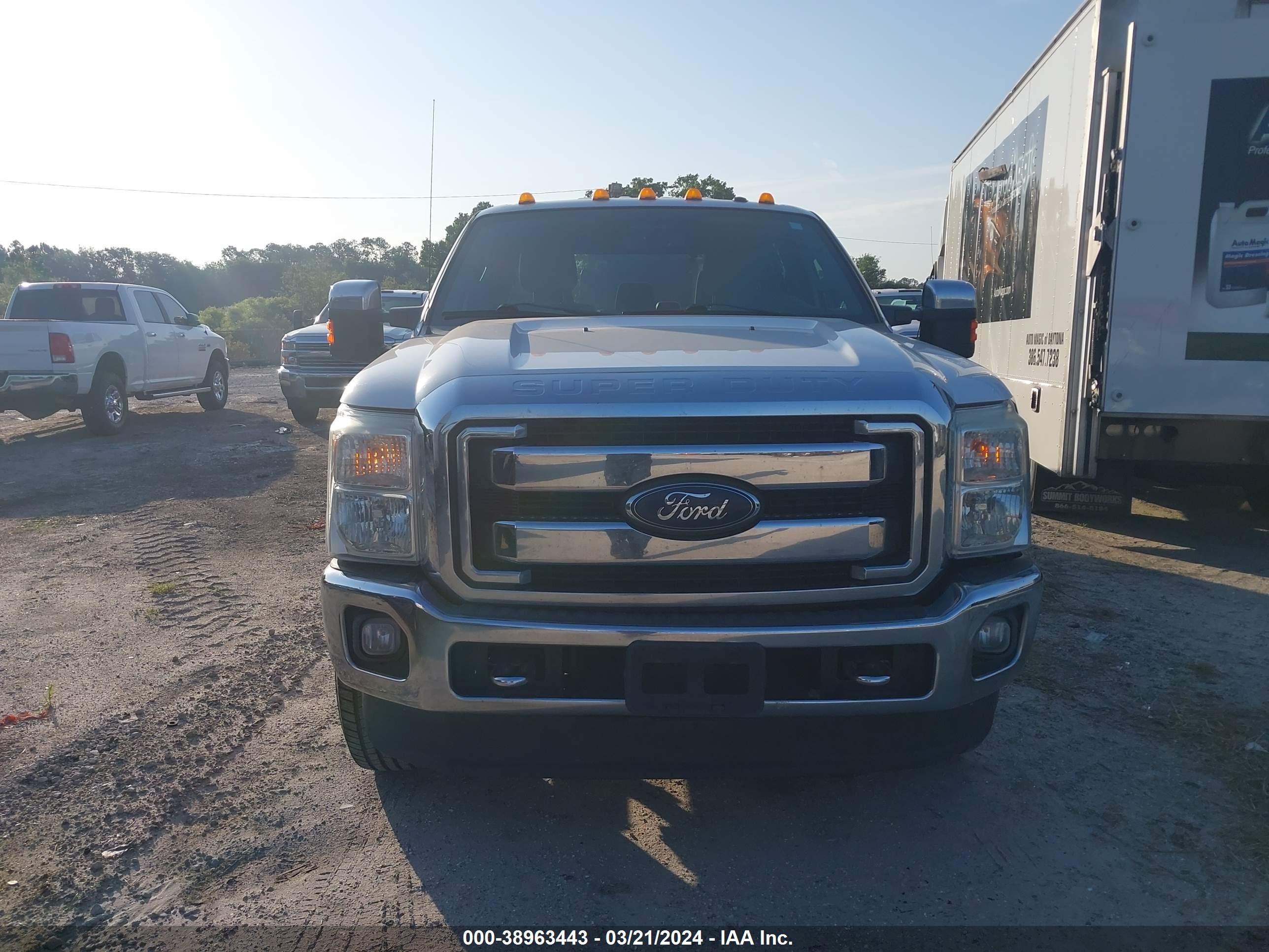 Photo 10 VIN: 1FT8W3DT0GEB44846 - FORD F350 