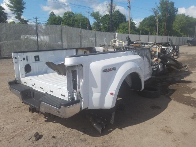 Photo 3 VIN: 1FT8W3DT0HEB97578 - FORD F350 SUPER 