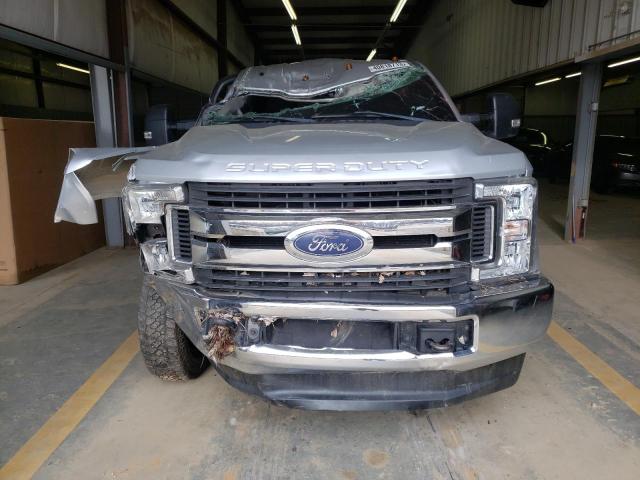 Photo 4 VIN: 1FT8W3DT0JEC90719 - FORD F350 