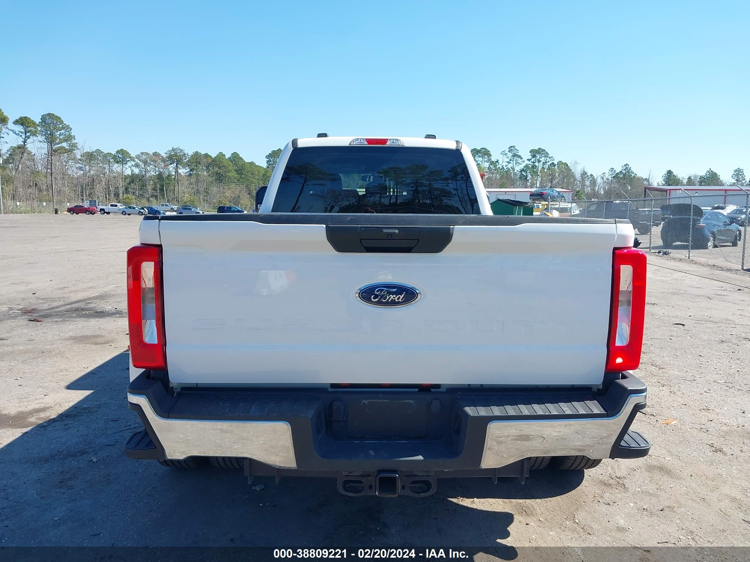 Photo 7 VIN: 1FT8W3DT0PED17507 - FORD F350 