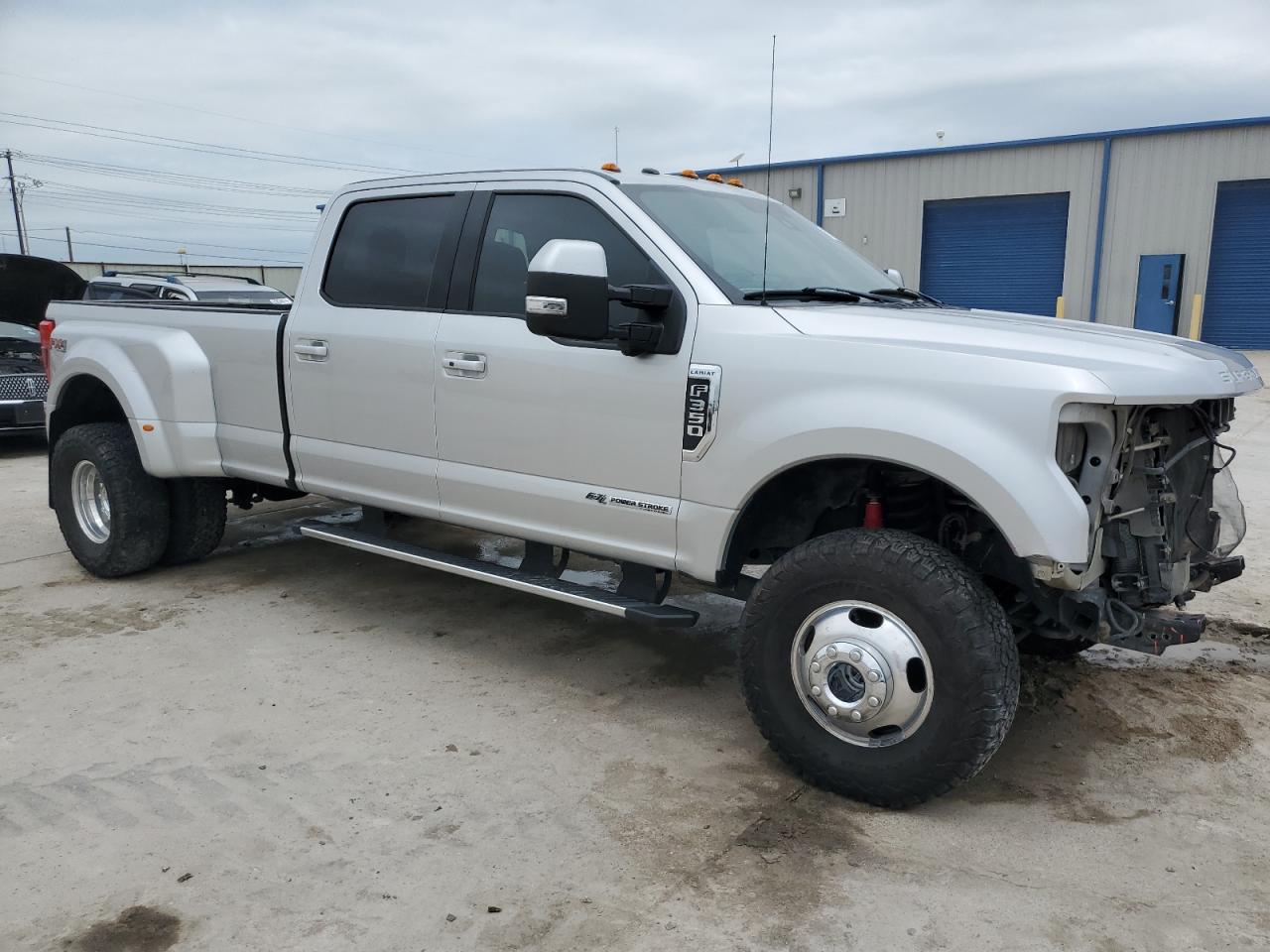 Photo 3 VIN: 1FT8W3DT1HED91939 - FORD F350 