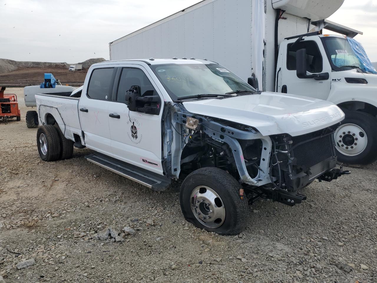 Photo 3 VIN: 1FT8W3DT1PEE15316 - FORD F350 