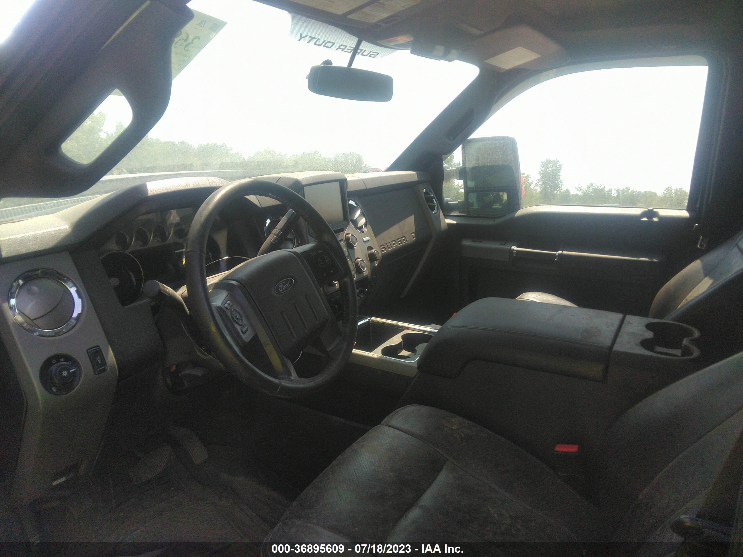 Photo 4 VIN: 1FT8W3DT2GEA79725 - FORD F350 