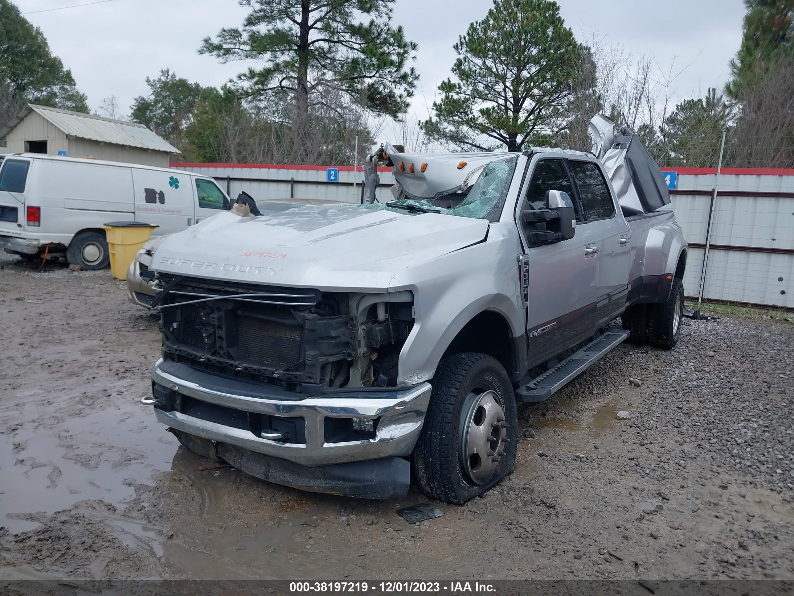 Photo 1 VIN: 1FT8W3DT2KEE08982 - FORD F350 