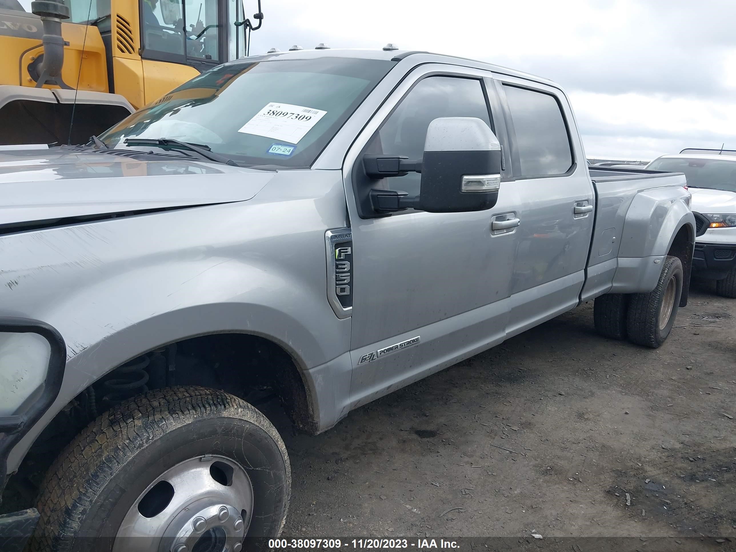 Photo 0 VIN: 1FT8W3DT2MED23420 - FORD F350 