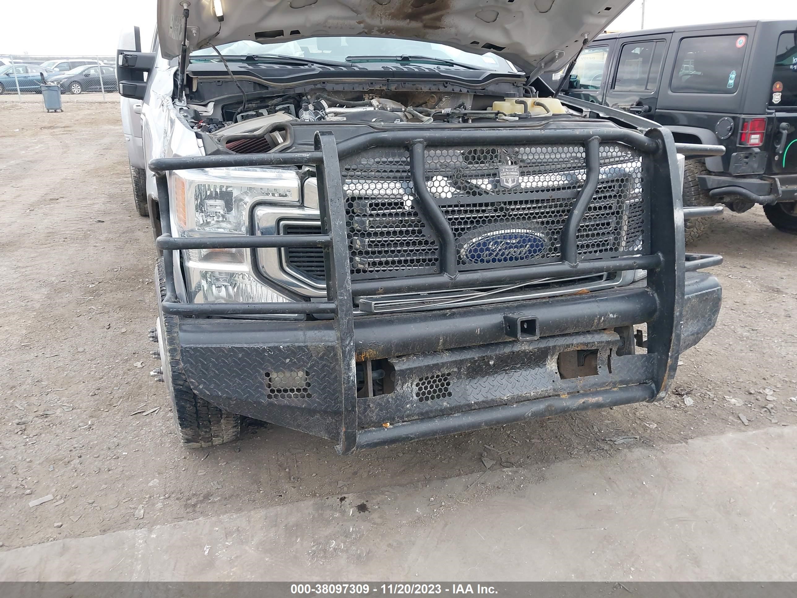 Photo 12 VIN: 1FT8W3DT2MED23420 - FORD F350 