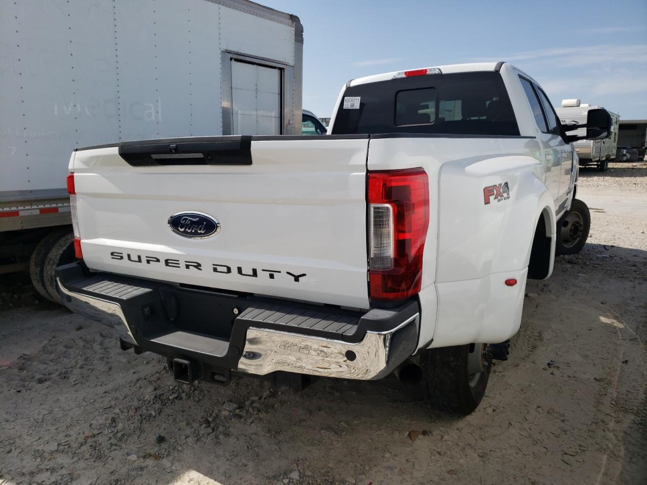 Photo 3 VIN: 1FT8W3DT3HEC06483 - FORD F350 