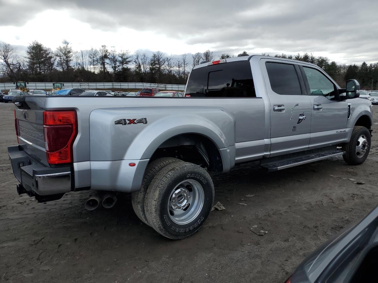 Photo 2 VIN: 1FT8W3DT3NED11066 - FORD F350 