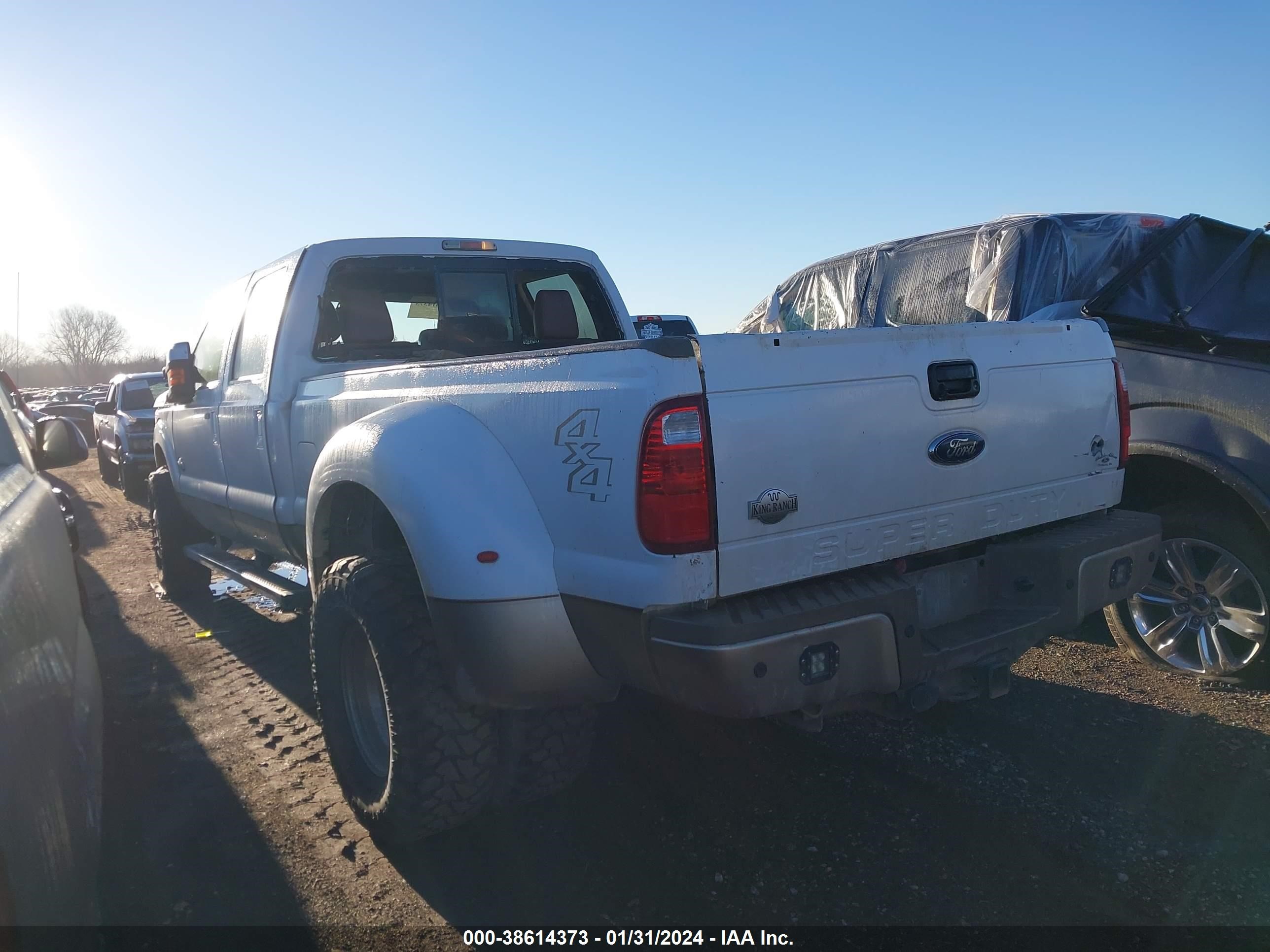 Photo 3 VIN: 1FT8W3DT4CEB60770 - FORD F350 