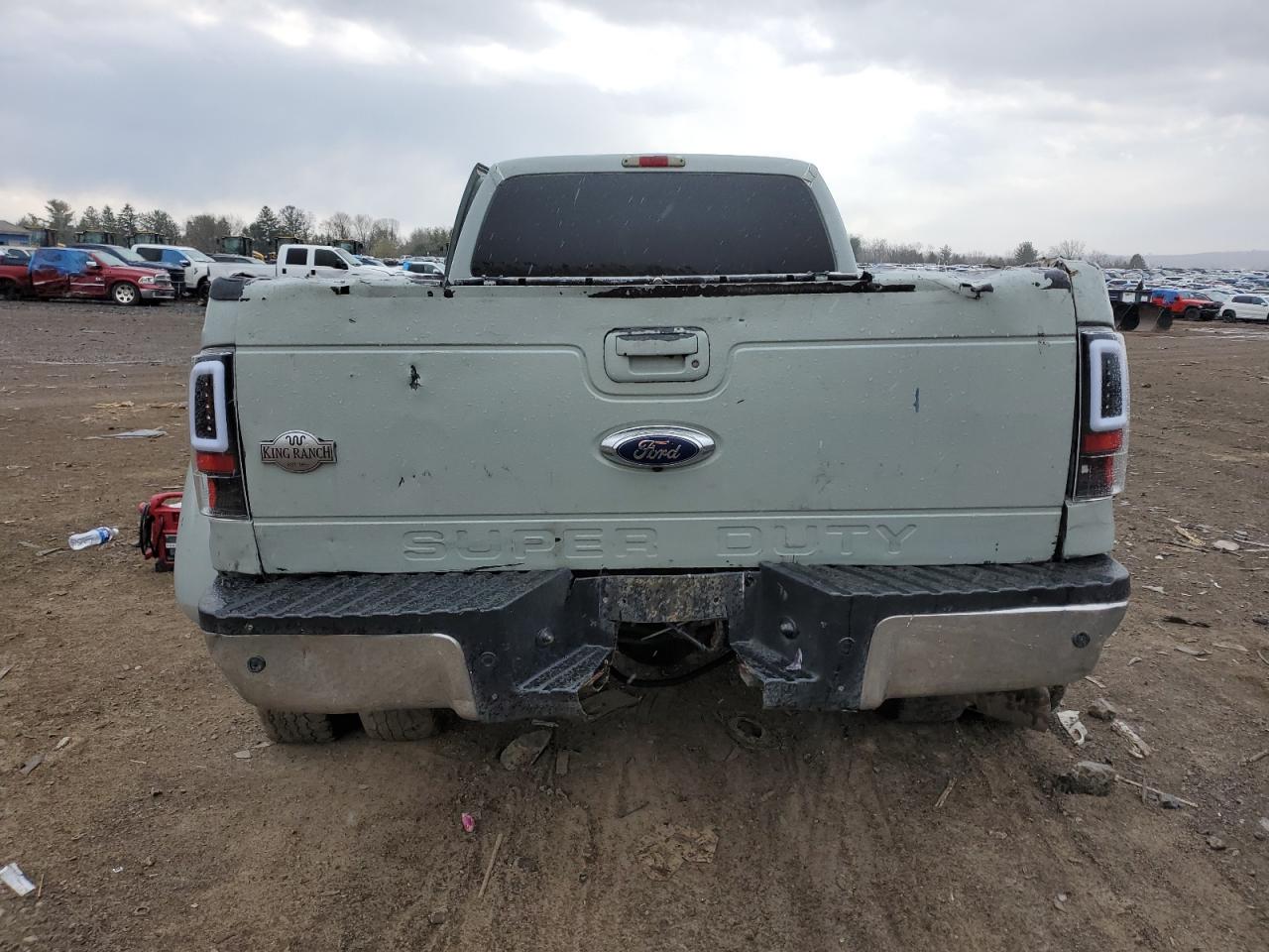 Photo 5 VIN: 1FT8W3DT4DEA49038 - FORD F350 