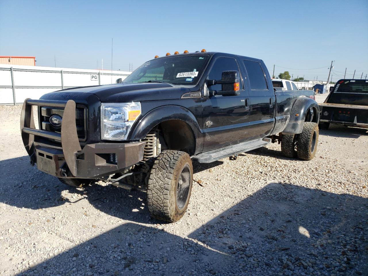 Photo 0 VIN: 1FT8W3DT4FEB41558 - FORD F350 