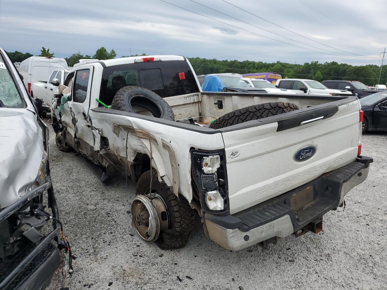 Photo 1 VIN: 1FT8W3DT4HED89697 - FORD F350 