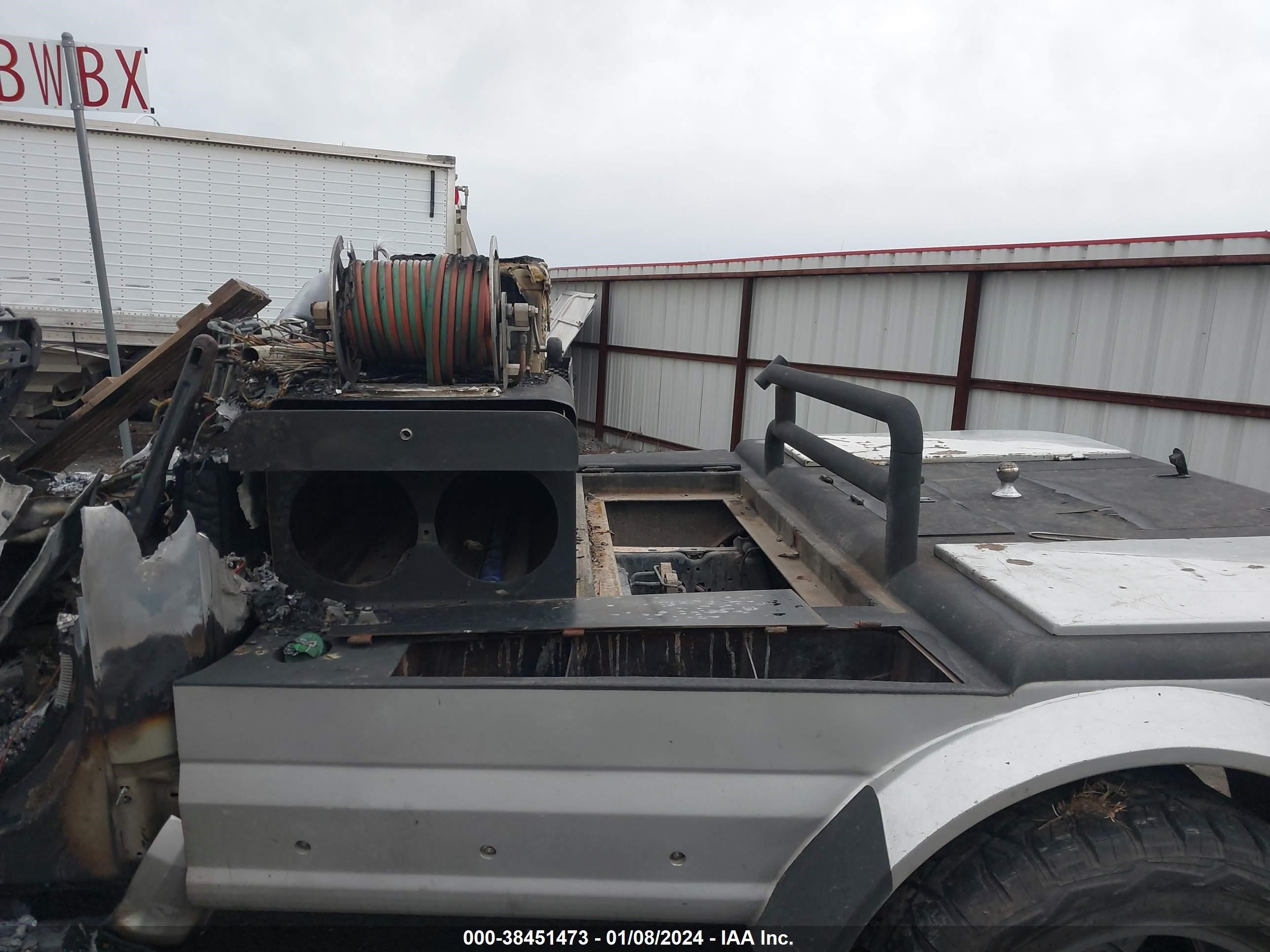 Photo 11 VIN: 1FT8W3DT4JEC89928 - FORD F350 