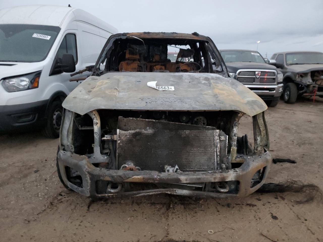 Photo 4 VIN: 1FT8W3DT5BEB36699 - FORD F350 