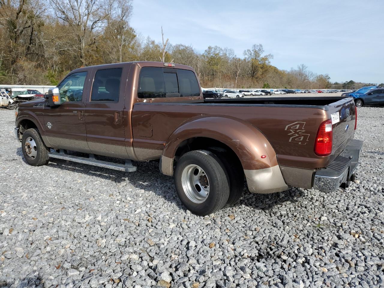 Photo 2 VIN: 1FT8W3DT5BEB98944 - FORD F350 