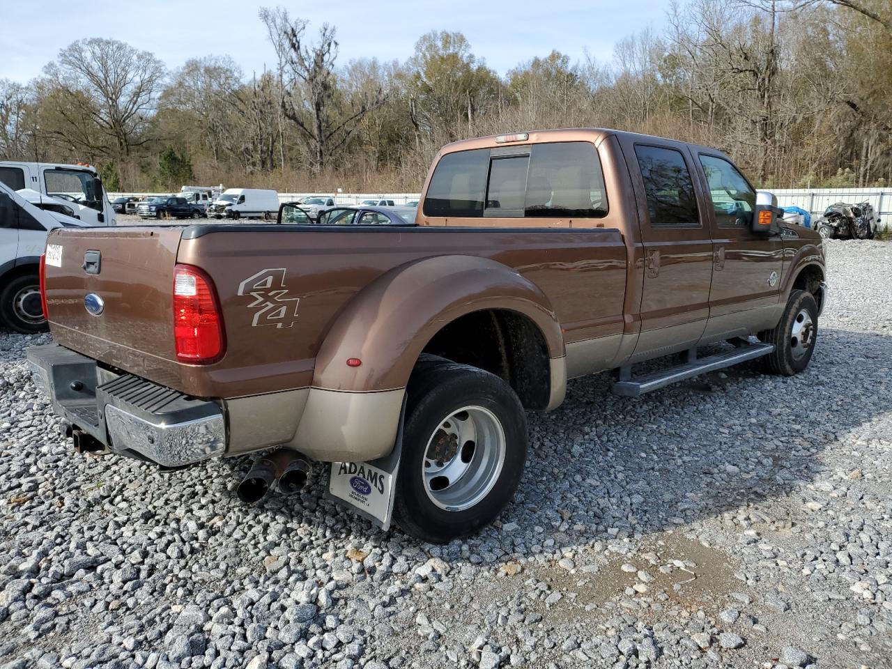 Photo 3 VIN: 1FT8W3DT5BEB98944 - FORD F350 