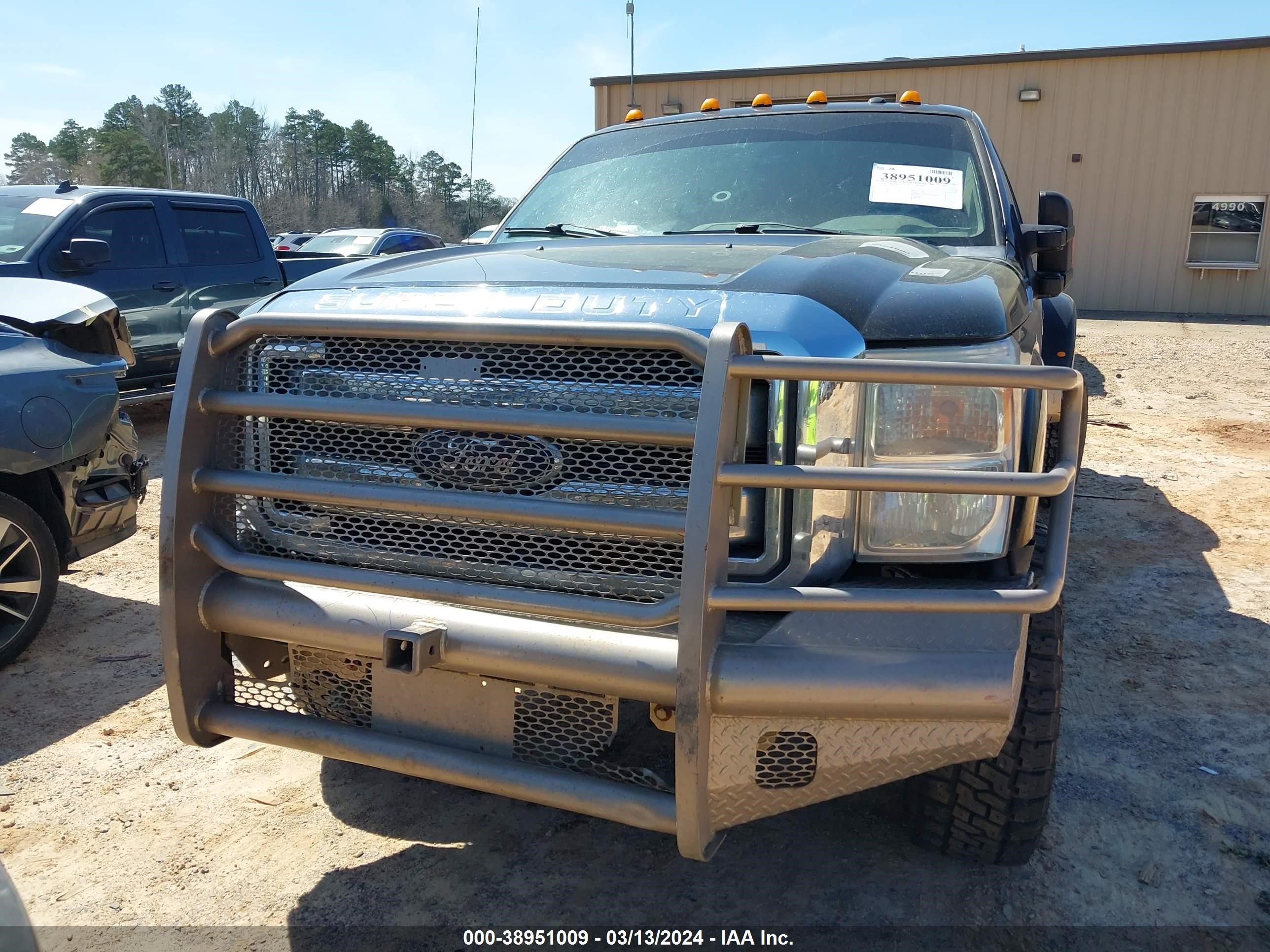 Photo 11 VIN: 1FT8W3DT5DEB40710 - FORD F350 