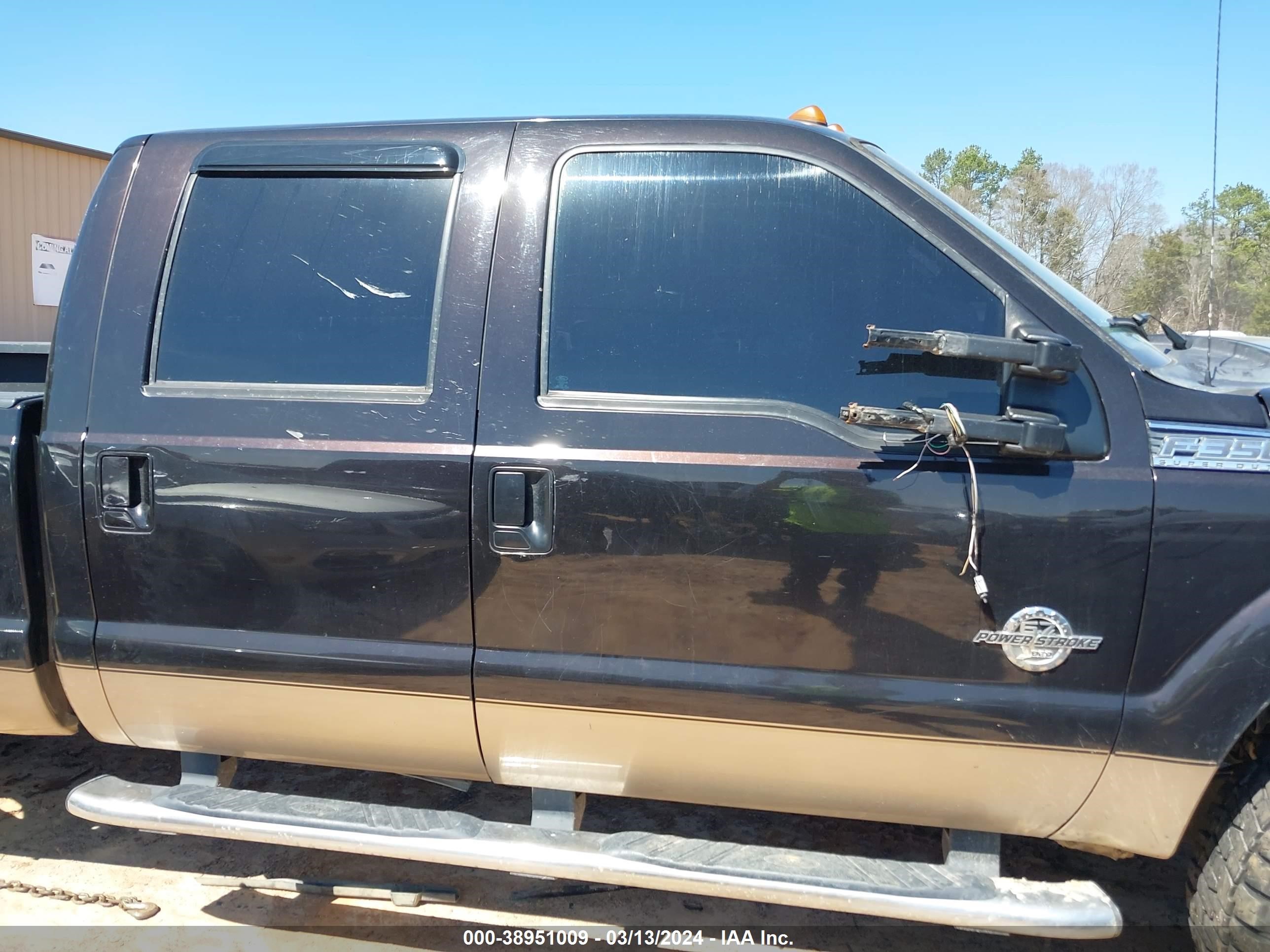 Photo 12 VIN: 1FT8W3DT5DEB40710 - FORD F350 