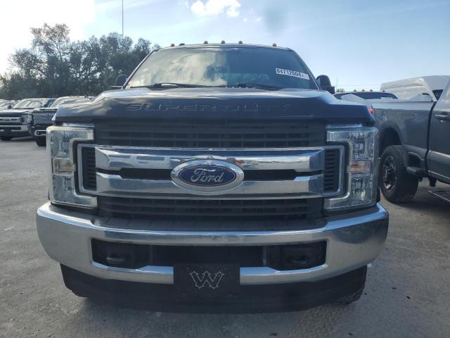 Photo 4 VIN: 1FT8W3DT5JEC43489 - FORD F350 SUPER 