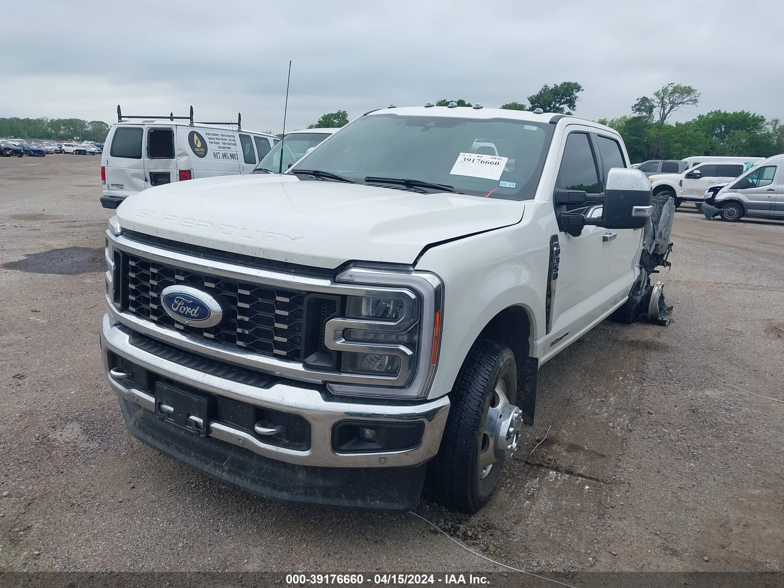 Photo 1 VIN: 1FT8W3DT5PEC23221 - FORD F350 