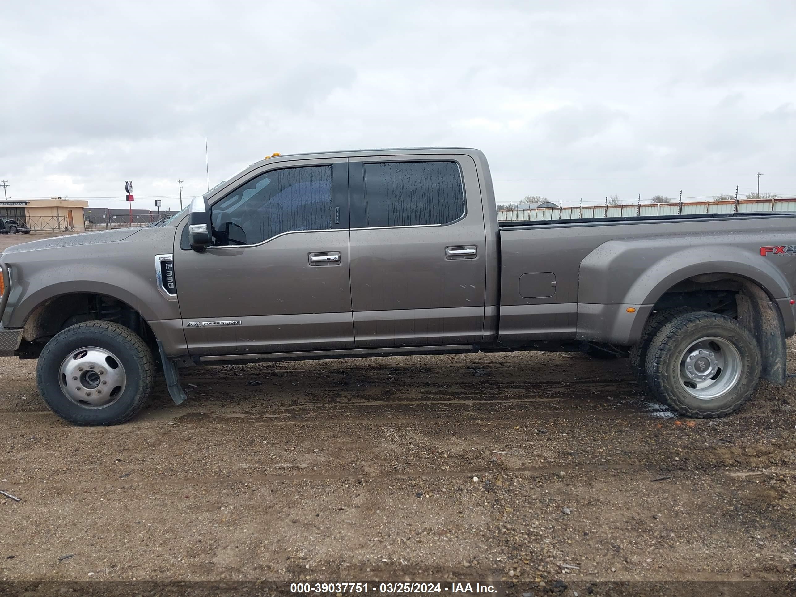 Photo 13 VIN: 1FT8W3DT6KEG71654 - FORD F350 