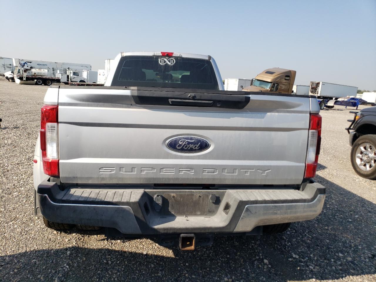 Photo 5 VIN: 1FT8W3DT6KEG85649 - FORD F350 