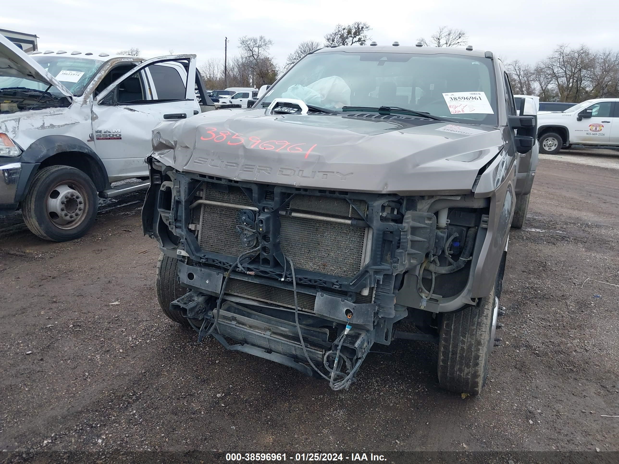 Photo 12 VIN: 1FT8W3DT6NED52906 - FORD F350 