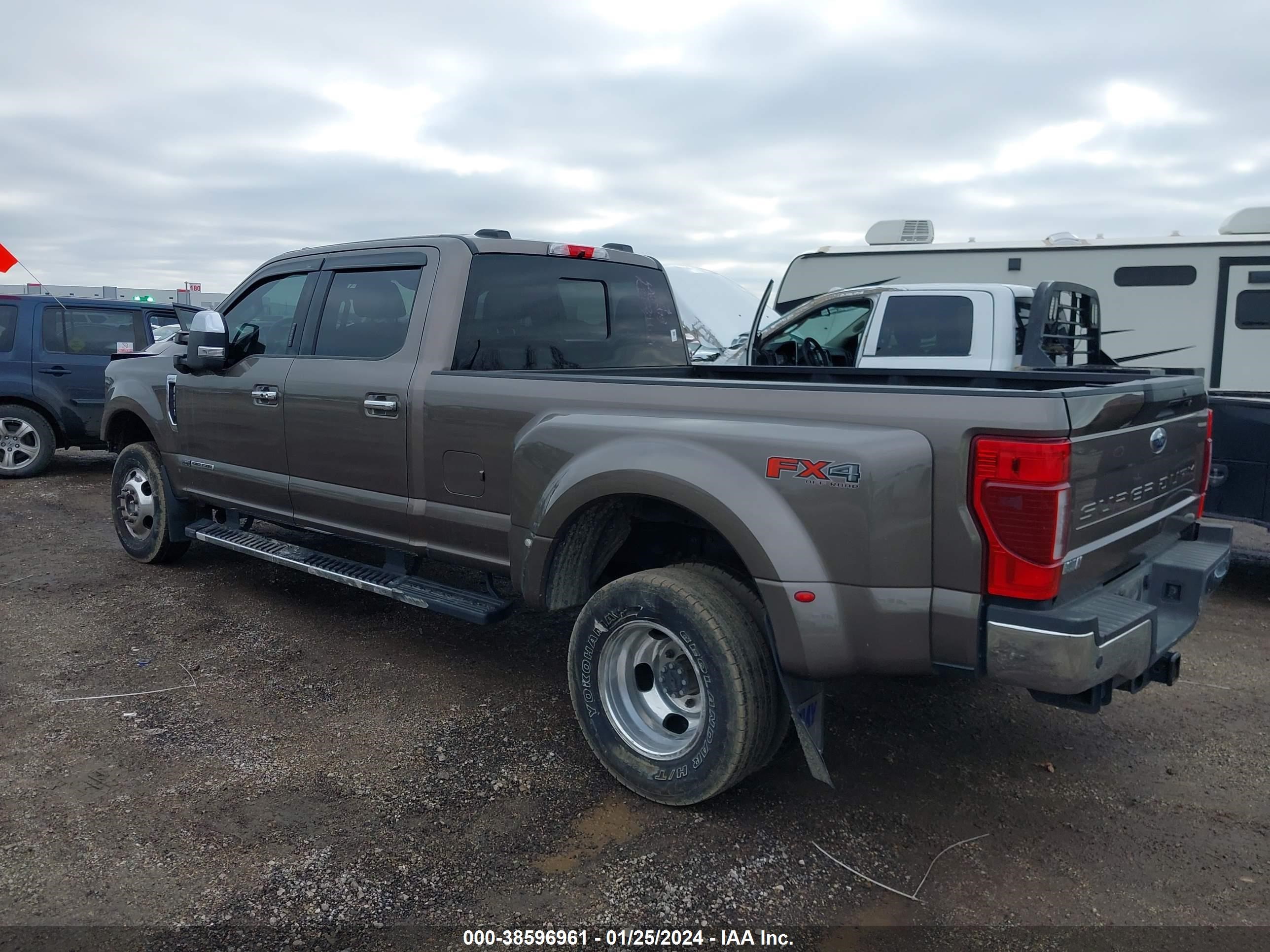 Photo 2 VIN: 1FT8W3DT6NED52906 - FORD F350 