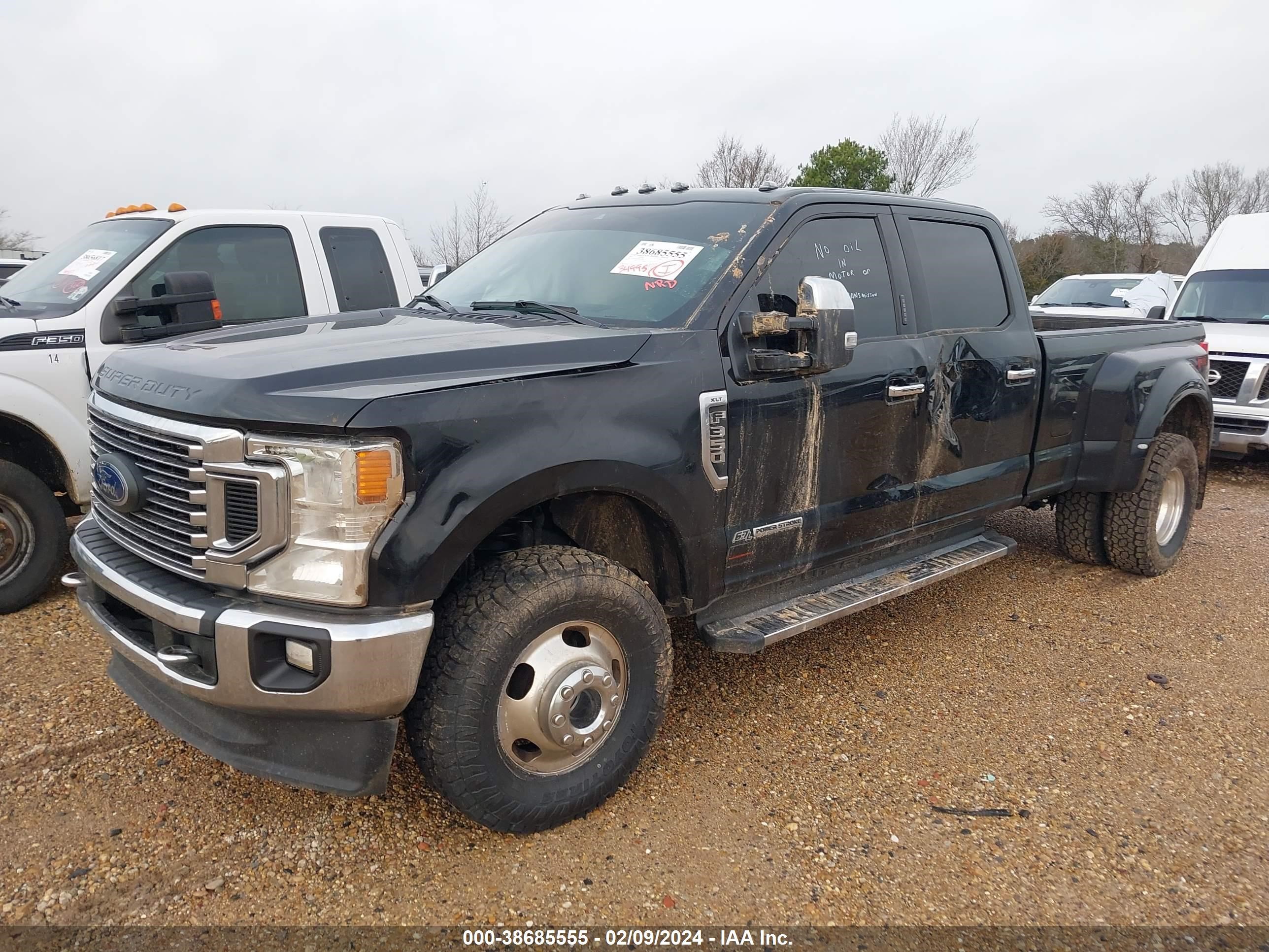 Photo 1 VIN: 1FT8W3DT6NEE17205 - FORD F350 