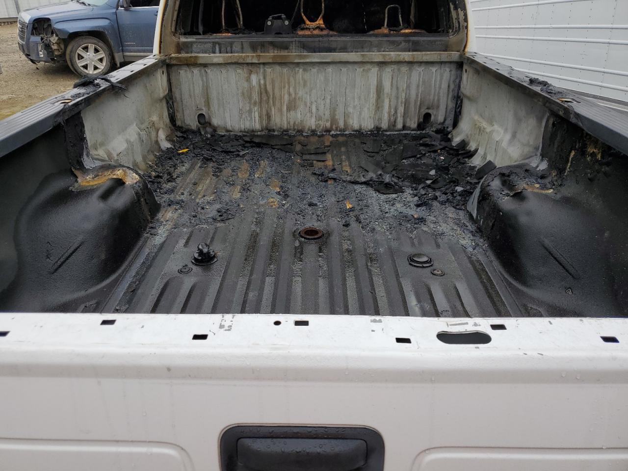 Photo 9 VIN: 1FT8W3DT7DEA92708 - FORD F350 