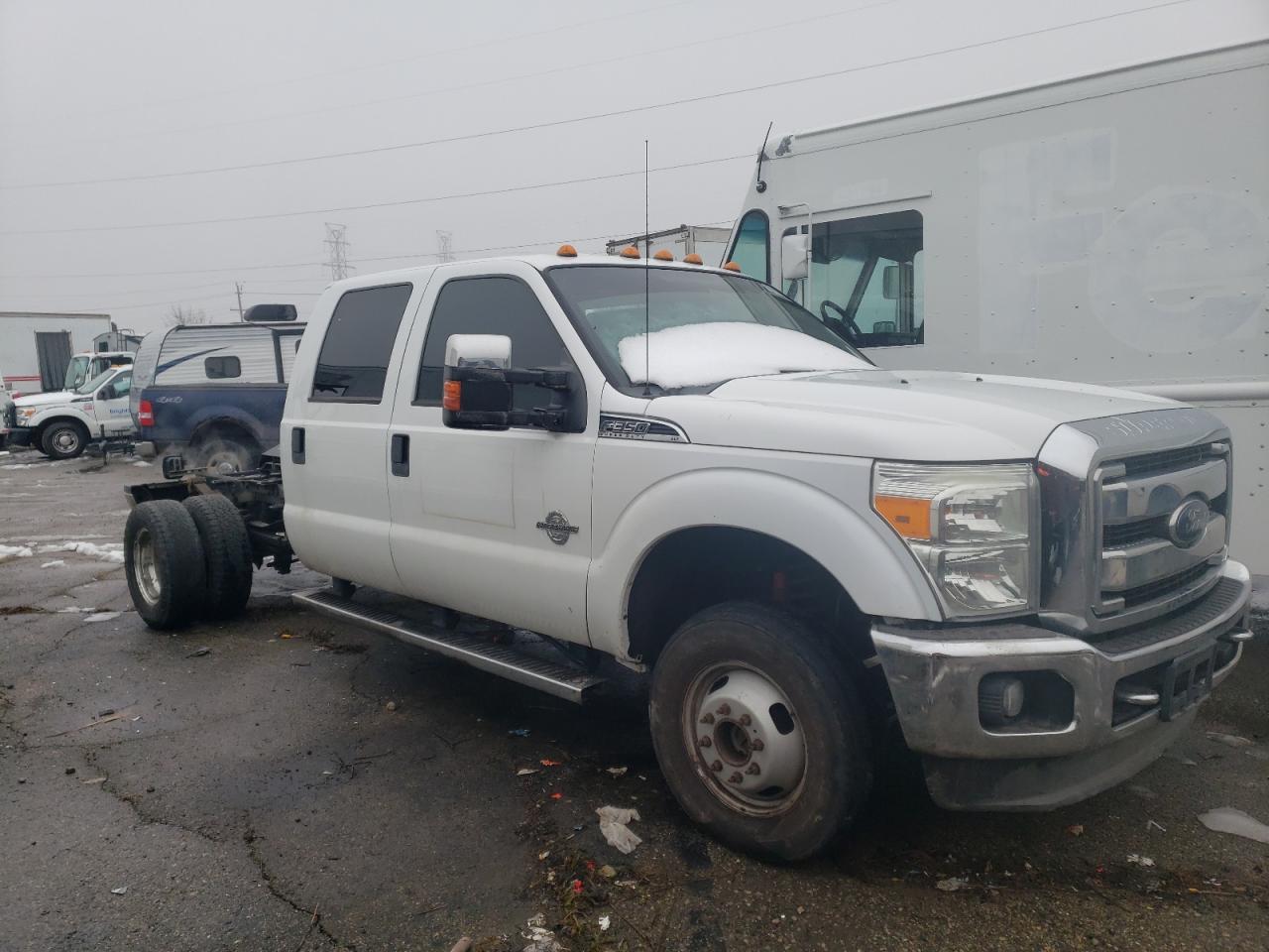 Photo 3 VIN: 1FT8W3DT7EEA82780 - FORD F350 