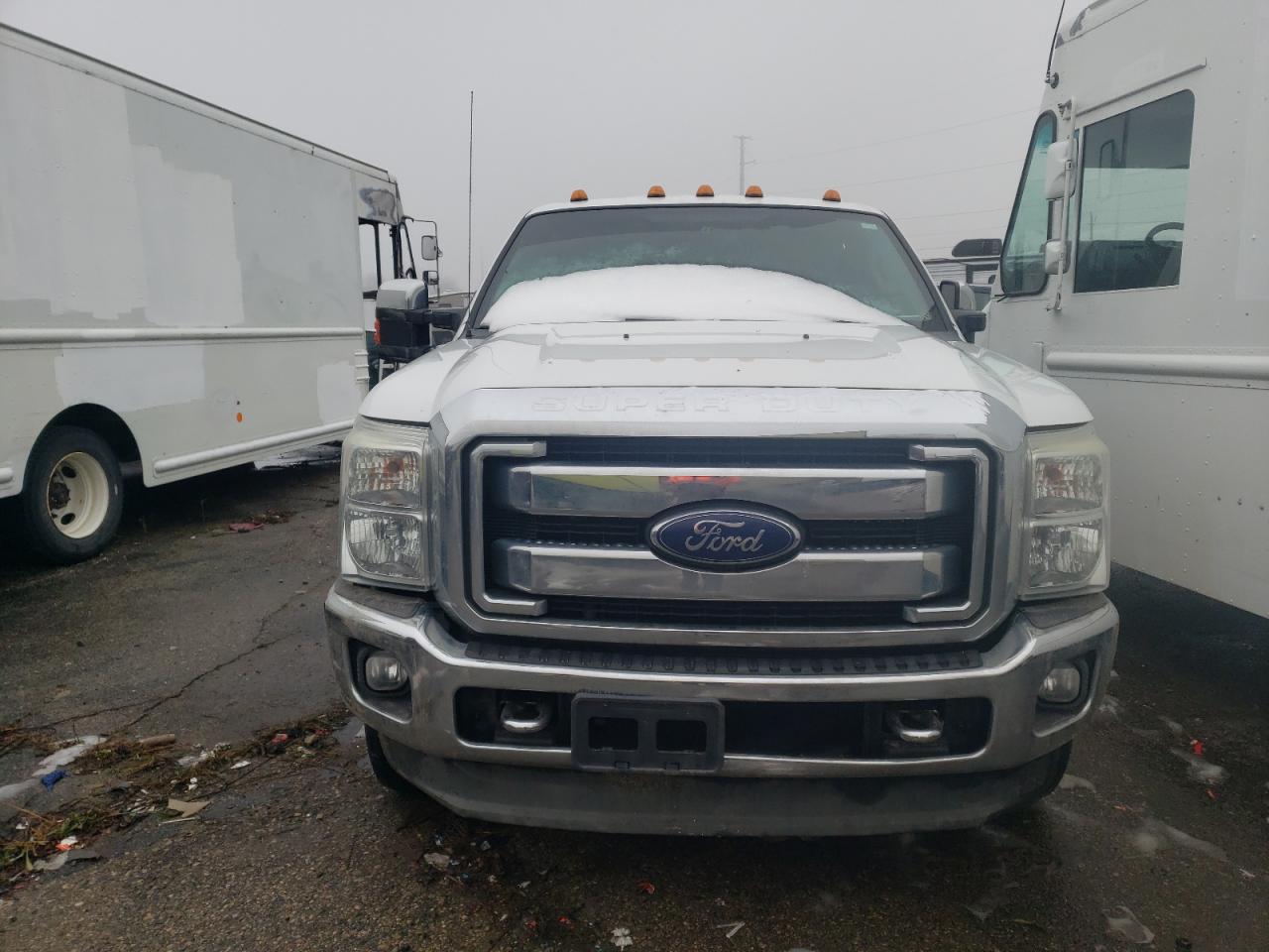 Photo 4 VIN: 1FT8W3DT7EEA82780 - FORD F350 