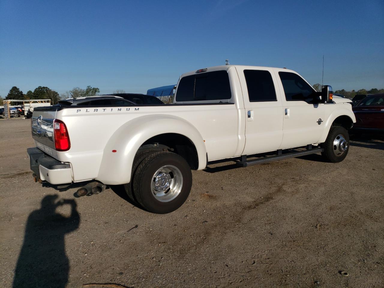 Photo 2 VIN: 1FT8W3DT7FEC86884 - FORD F350 