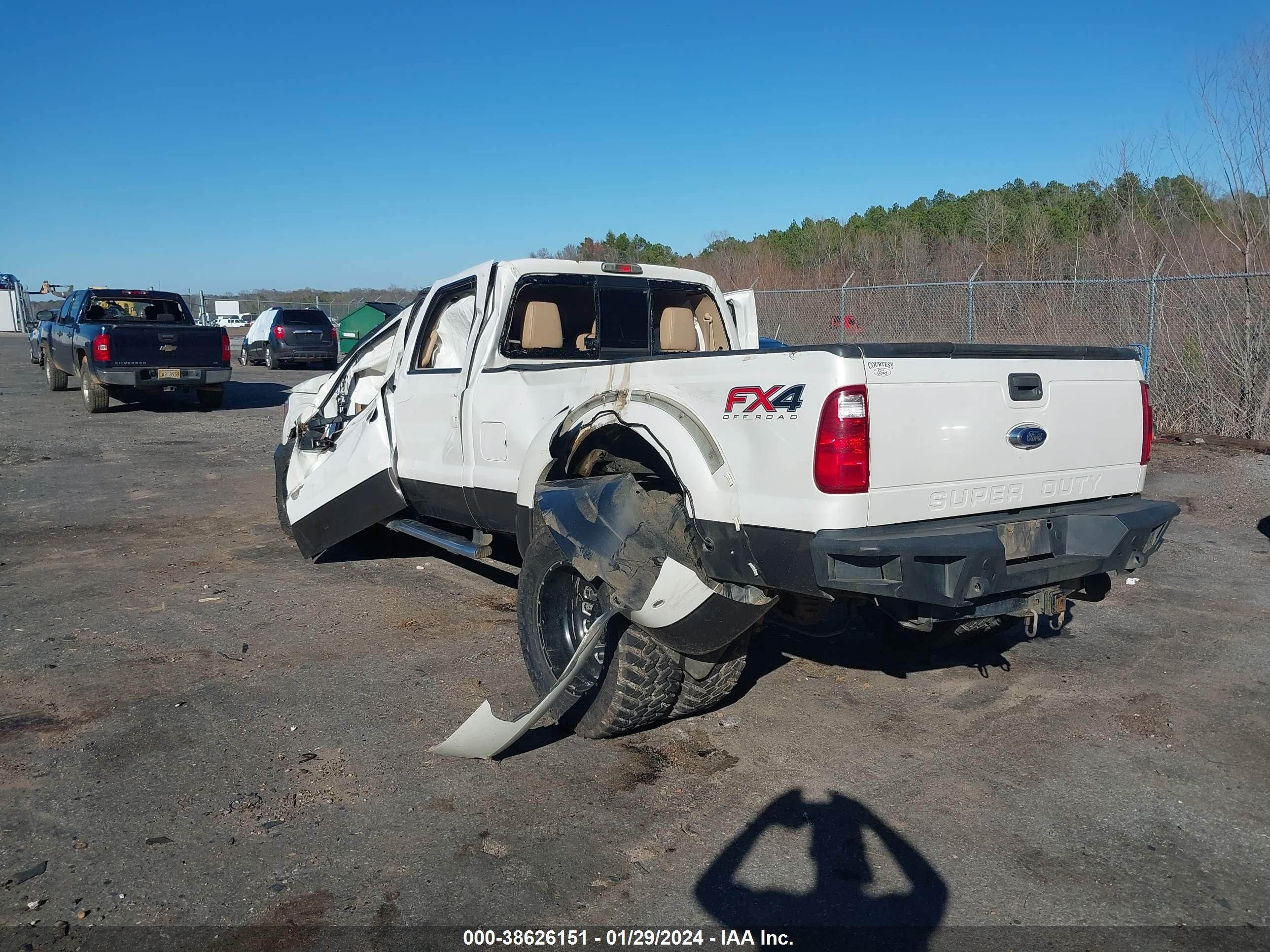 Photo 2 VIN: 1FT8W3DT8GEA69359 - FORD F350 