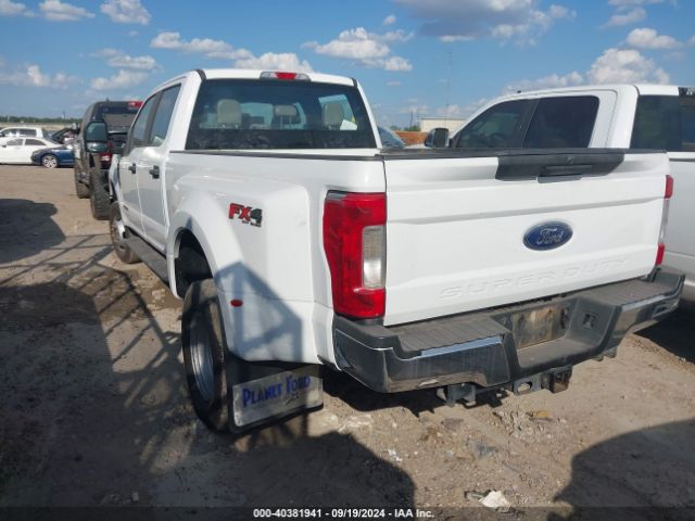 Photo 2 VIN: 1FT8W3DT8HEF45790 - FORD F-350 