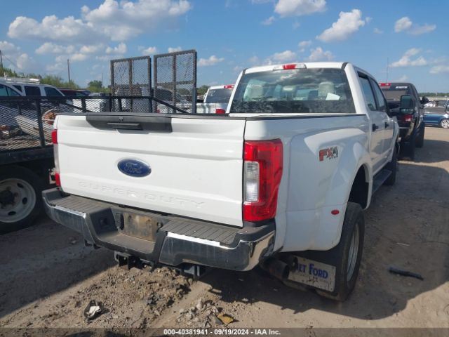 Photo 3 VIN: 1FT8W3DT8HEF45790 - FORD F-350 