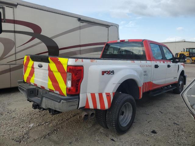 Photo 2 VIN: 1FT8W3DT8JEB47954 - FORD F350 SUPER 