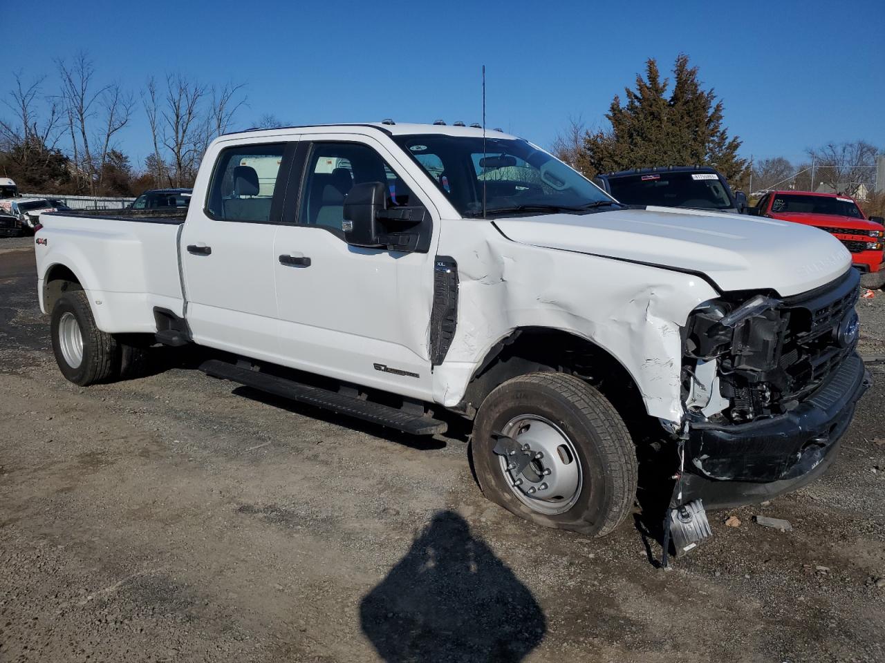 Photo 3 VIN: 1FT8W3DT8PEC85566 - FORD F350 