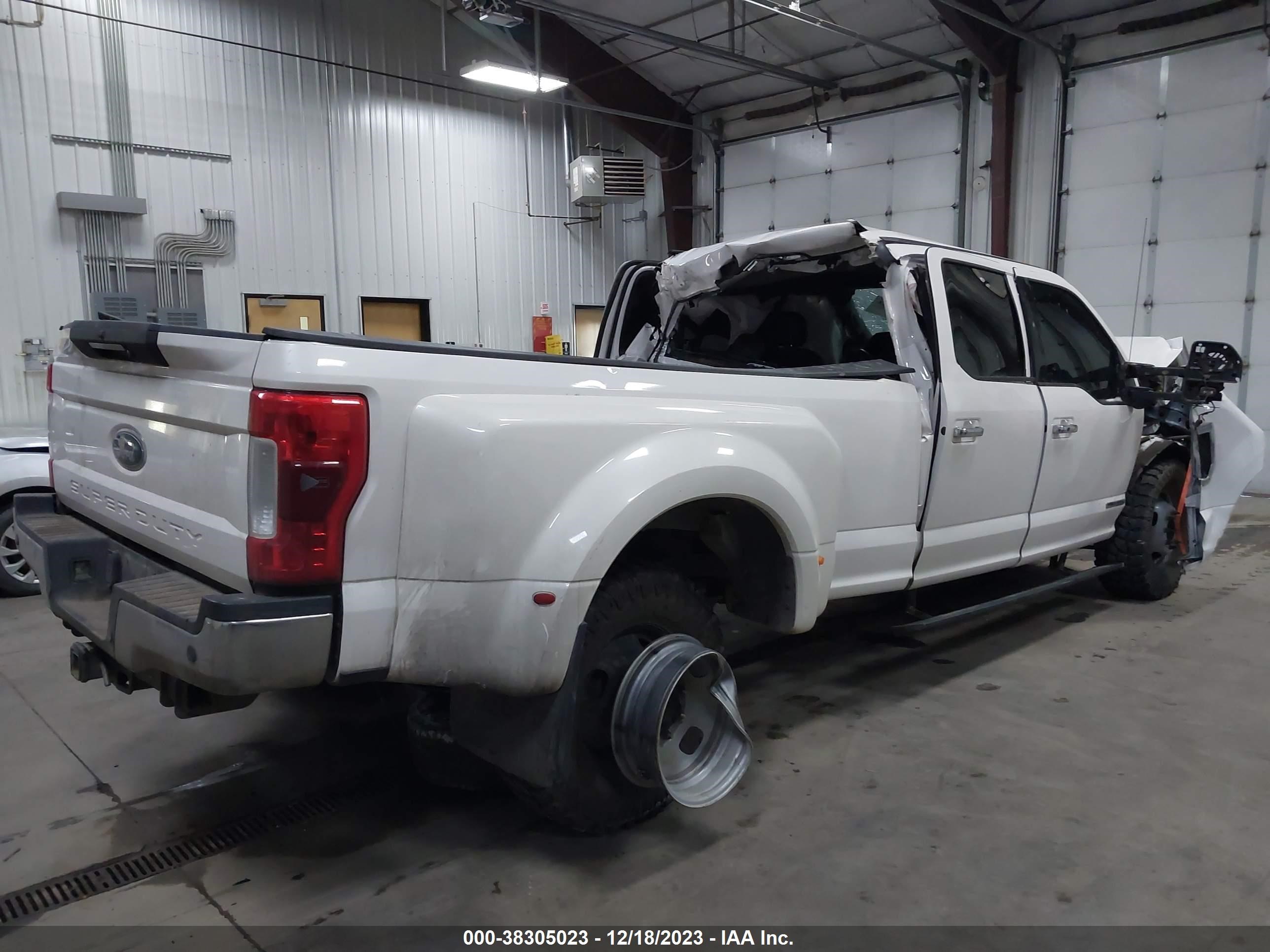 Photo 3 VIN: 1FT8W3DT9HED17572 - FORD F350 