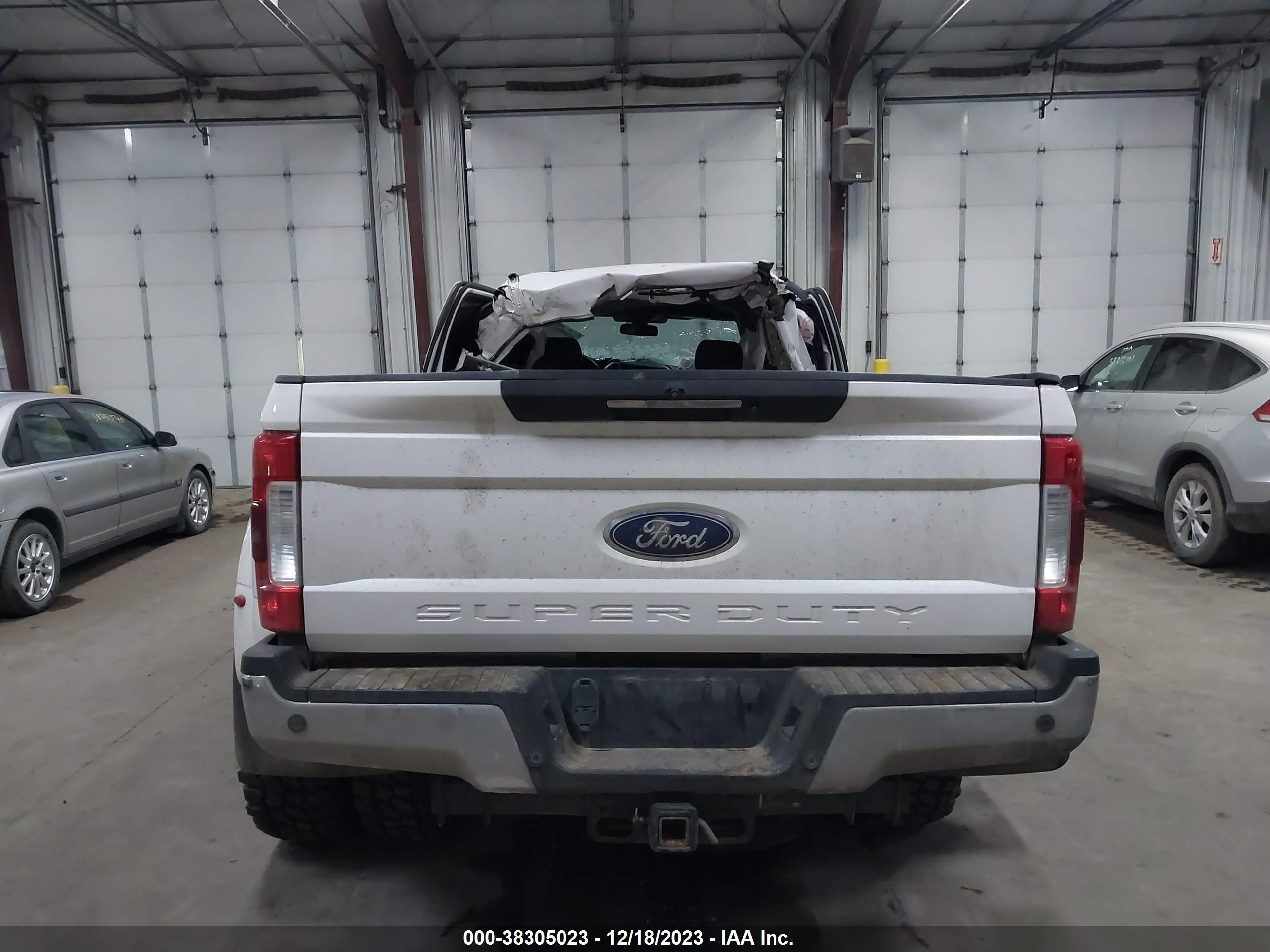 Photo 7 VIN: 1FT8W3DT9HED17572 - FORD F350 