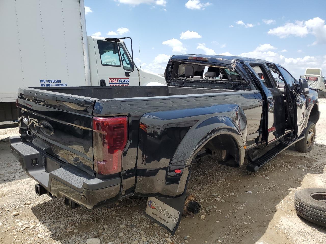 Photo 2 VIN: 1FT8W3DT9HEE25559 - FORD F350 