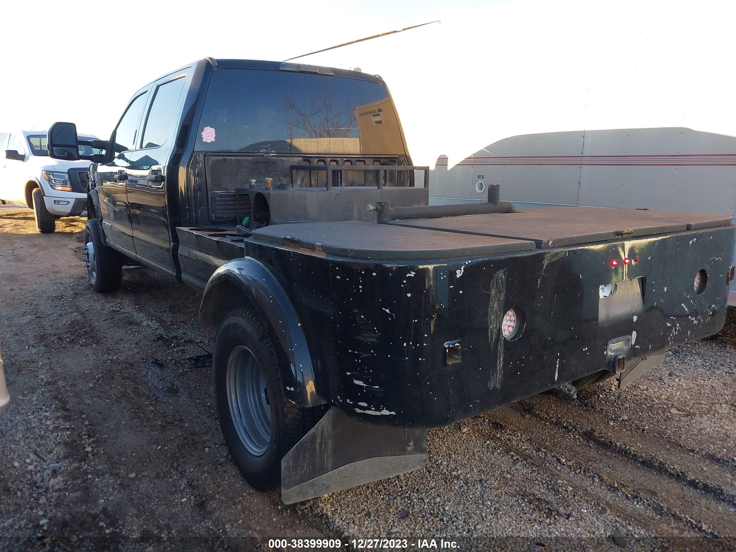 Photo 2 VIN: 1FT8W3DT9HEF46964 - FORD F350 