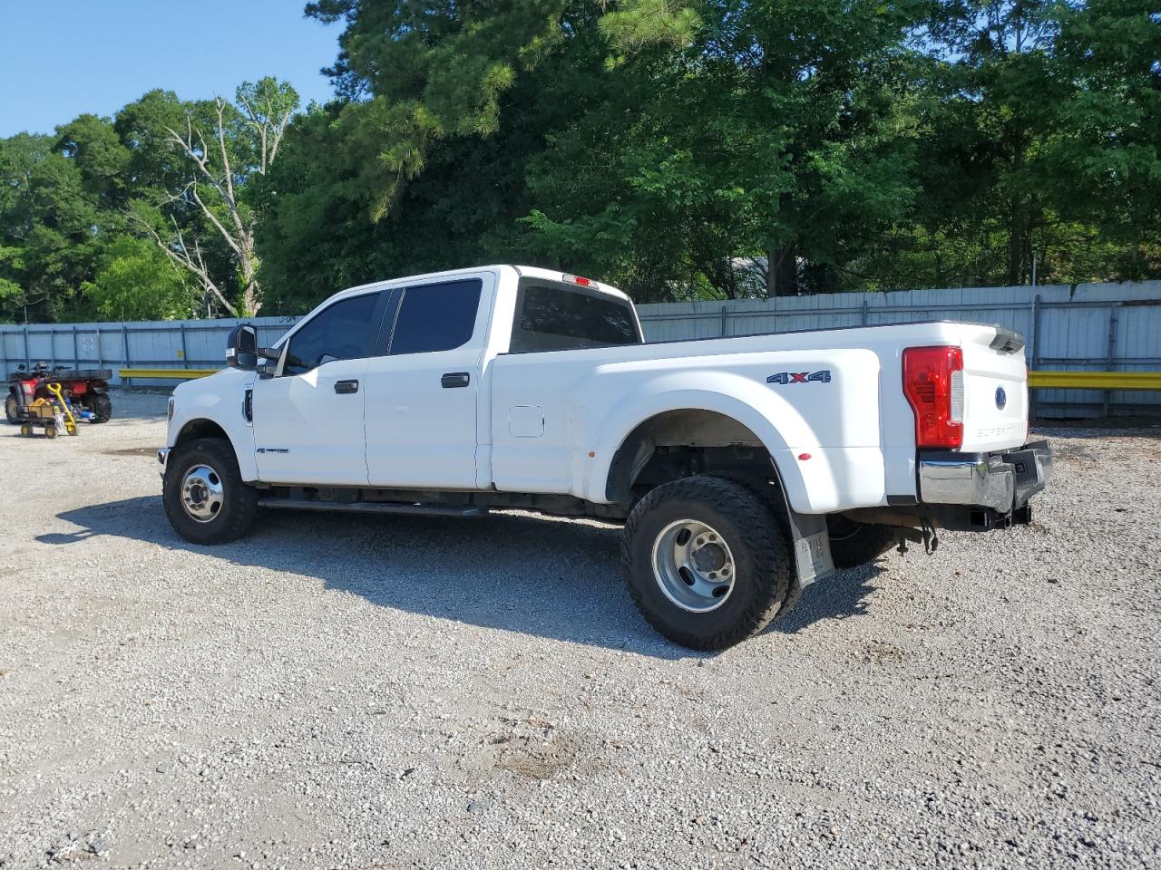 Photo 1 VIN: 1FT8W3DT9JEB59319 - FORD F350 