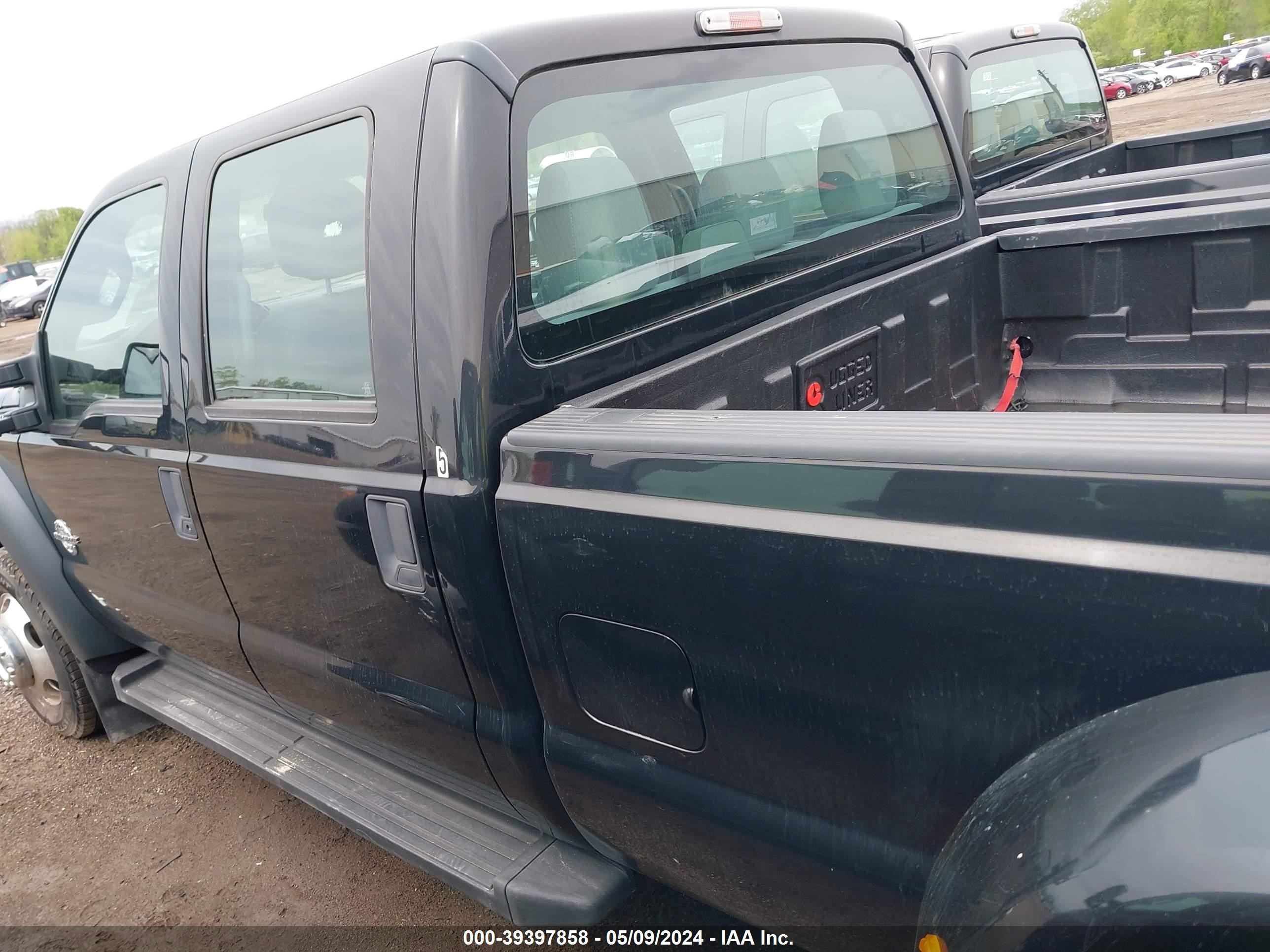 Photo 13 VIN: 1FT8W4DT0EEA44006 - FORD F450 