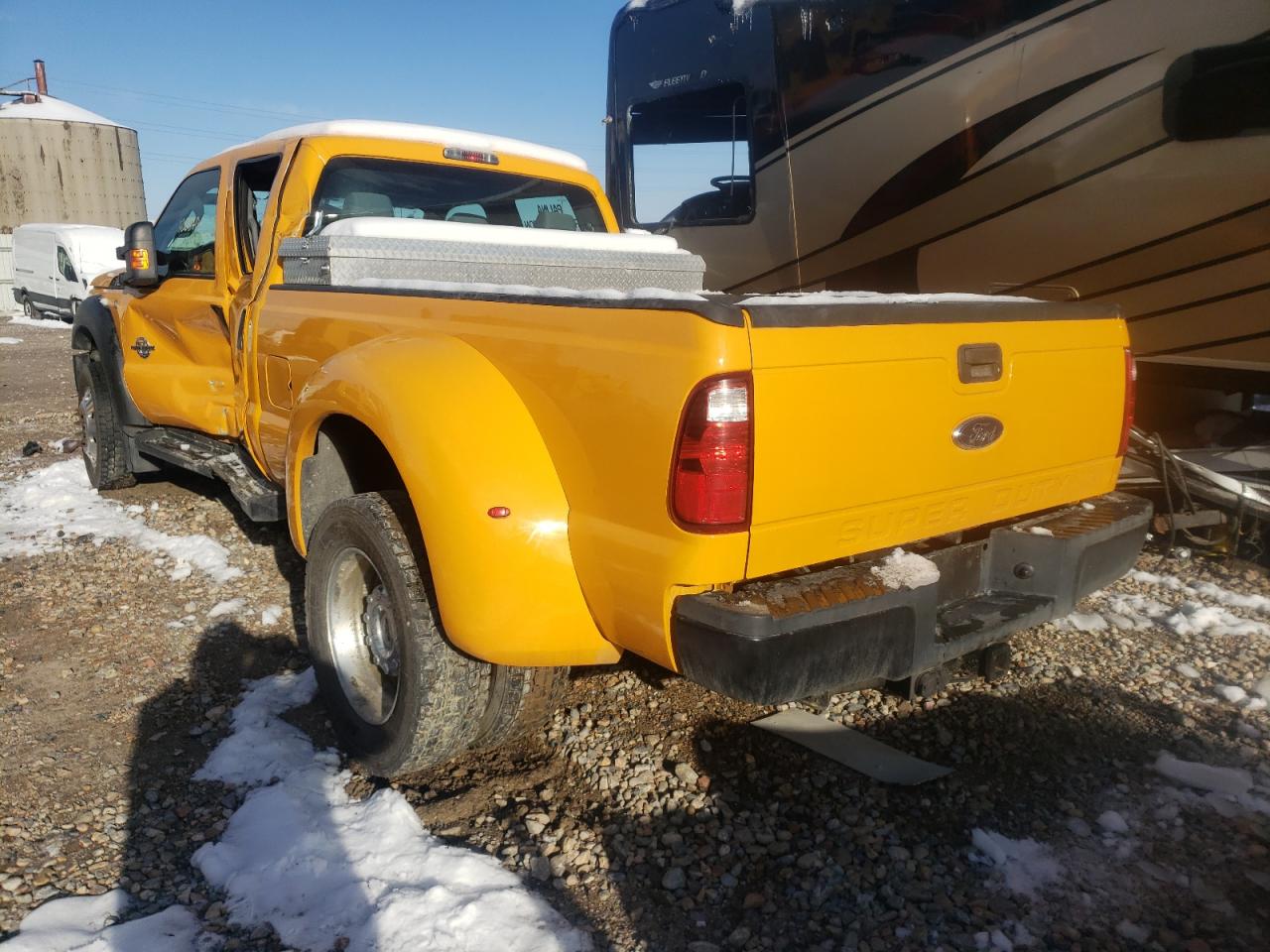 Photo 2 VIN: 1FT8W4DT1FEB16624 - FORD F450 