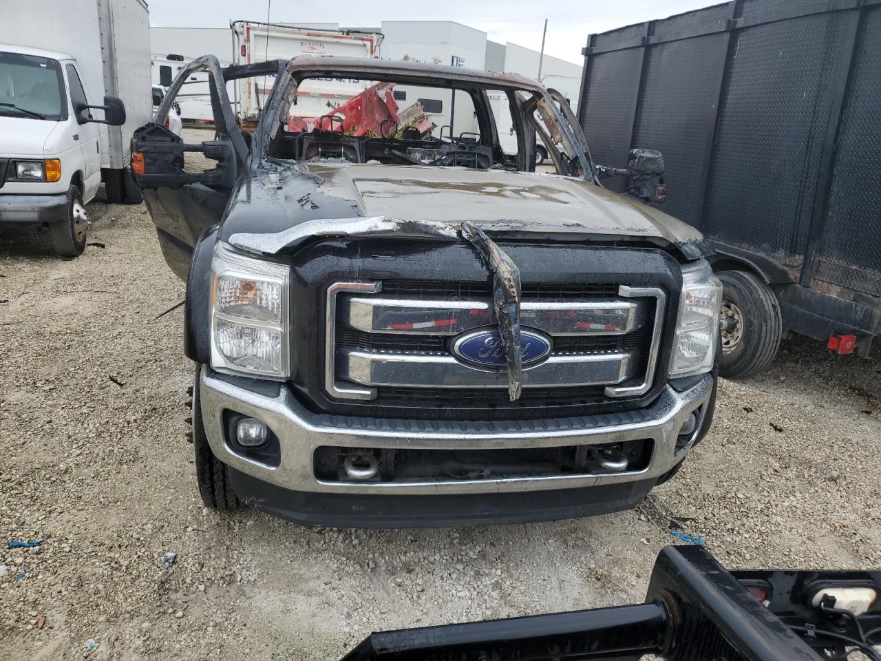 Photo 4 VIN: 1FT8W4DT2GEC03434 - FORD F450 